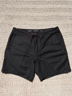 Roark Men’s Black Layover Traveler Shorts with Zipper Pockets